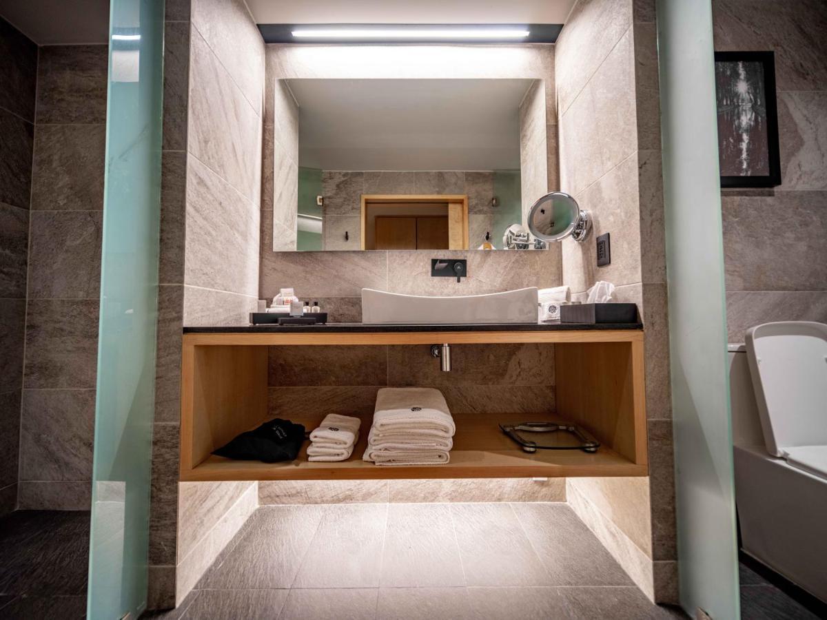 Galeria Plaza San Jeronimo Hotel Mexico By Eksteriør billede Bathroom