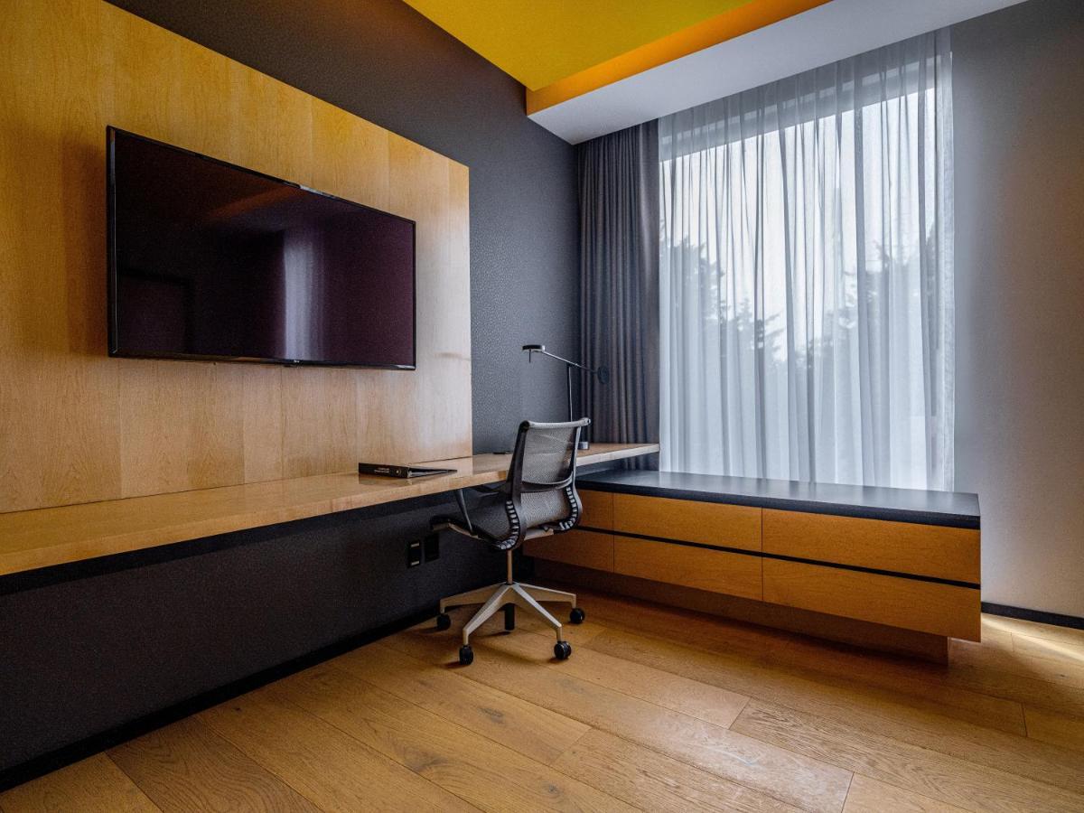 Galeria Plaza San Jeronimo Hotel Mexico By Eksteriør billede A home office
