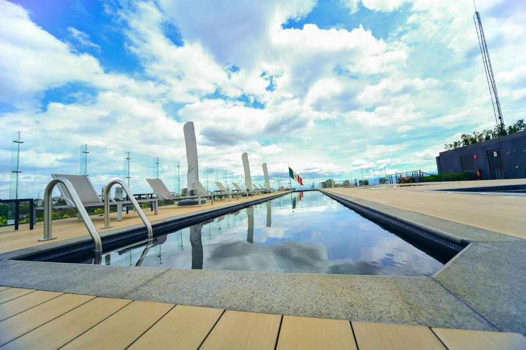 Galeria Plaza San Jeronimo Hotel Mexico By Faciliteter billede The rooftop pool at the hotel